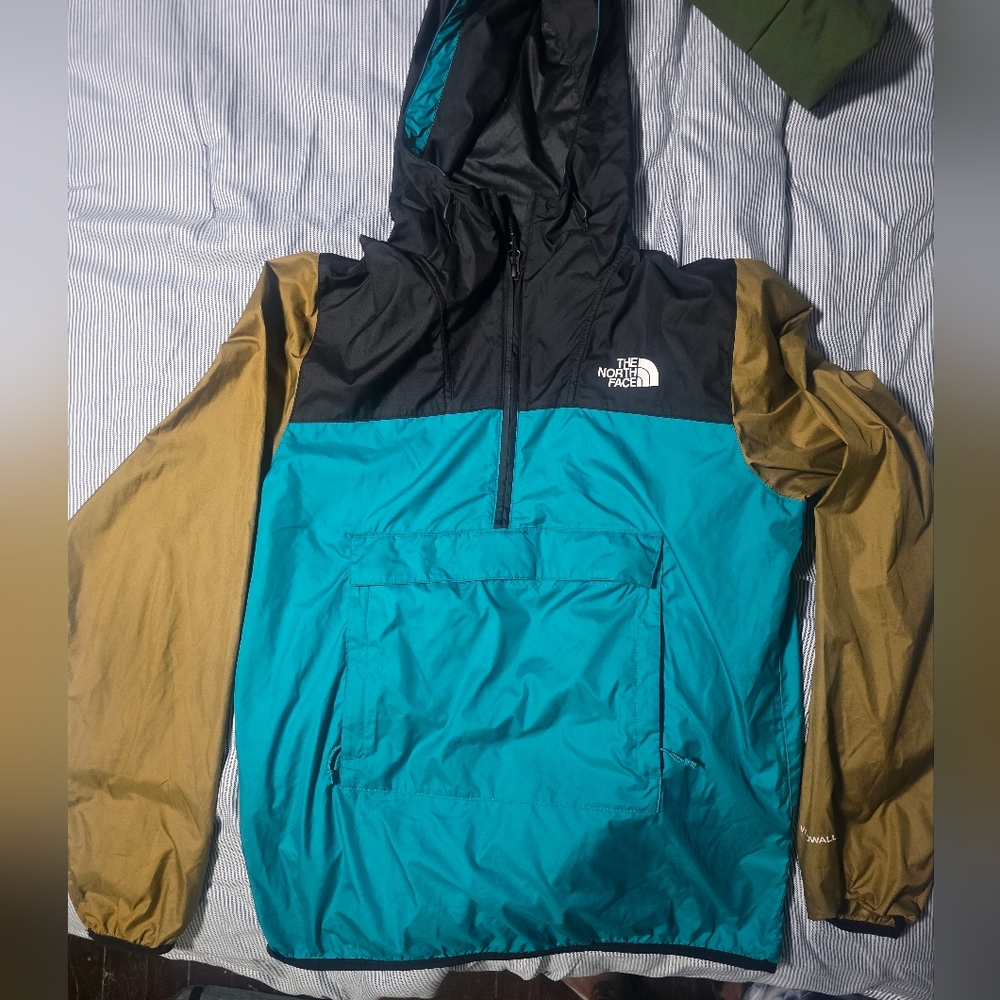 The North Face Half-zip Windbreaker